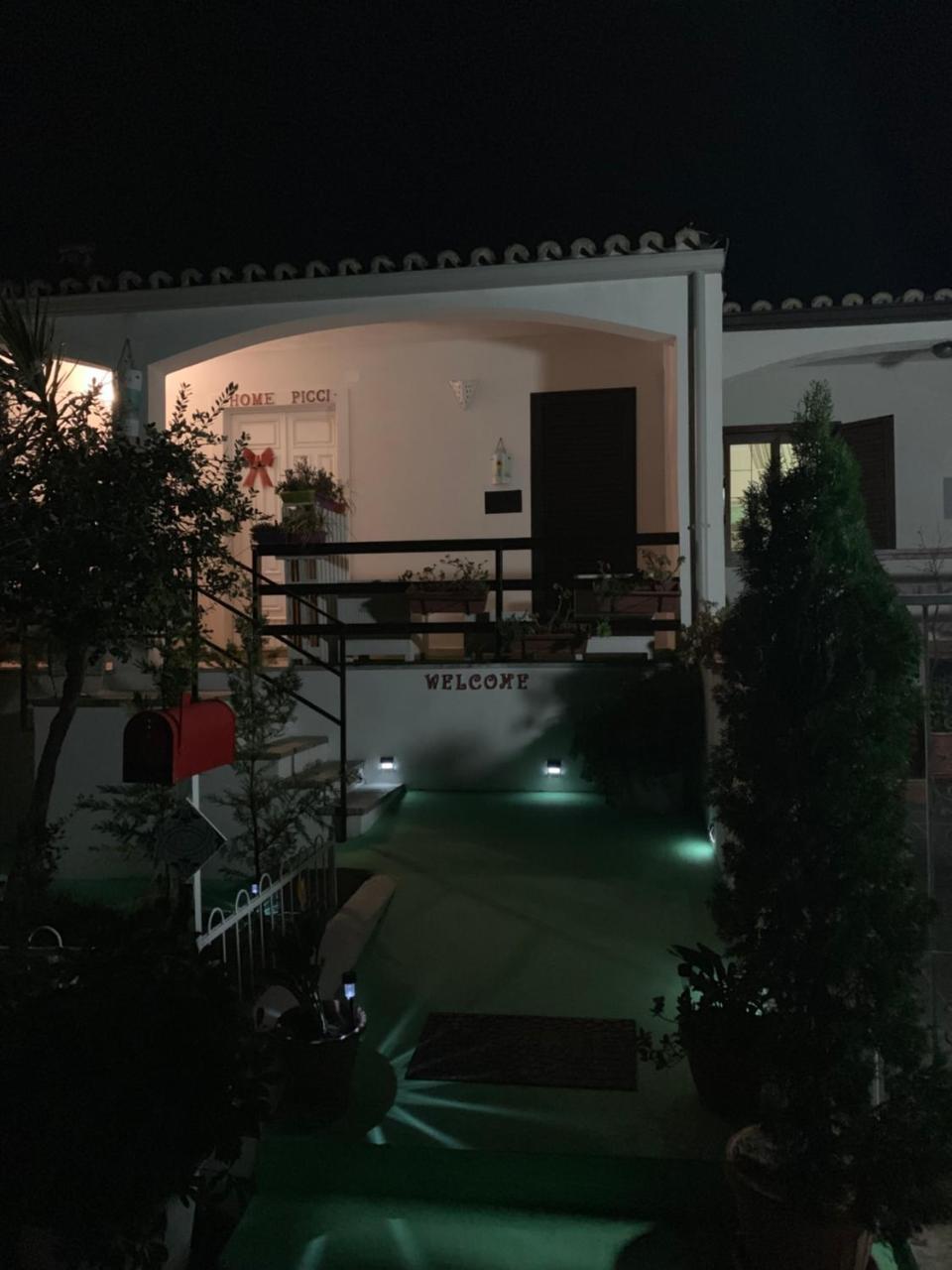 B&B A Casa Di Picci Santa Domenica  Exteriör bild